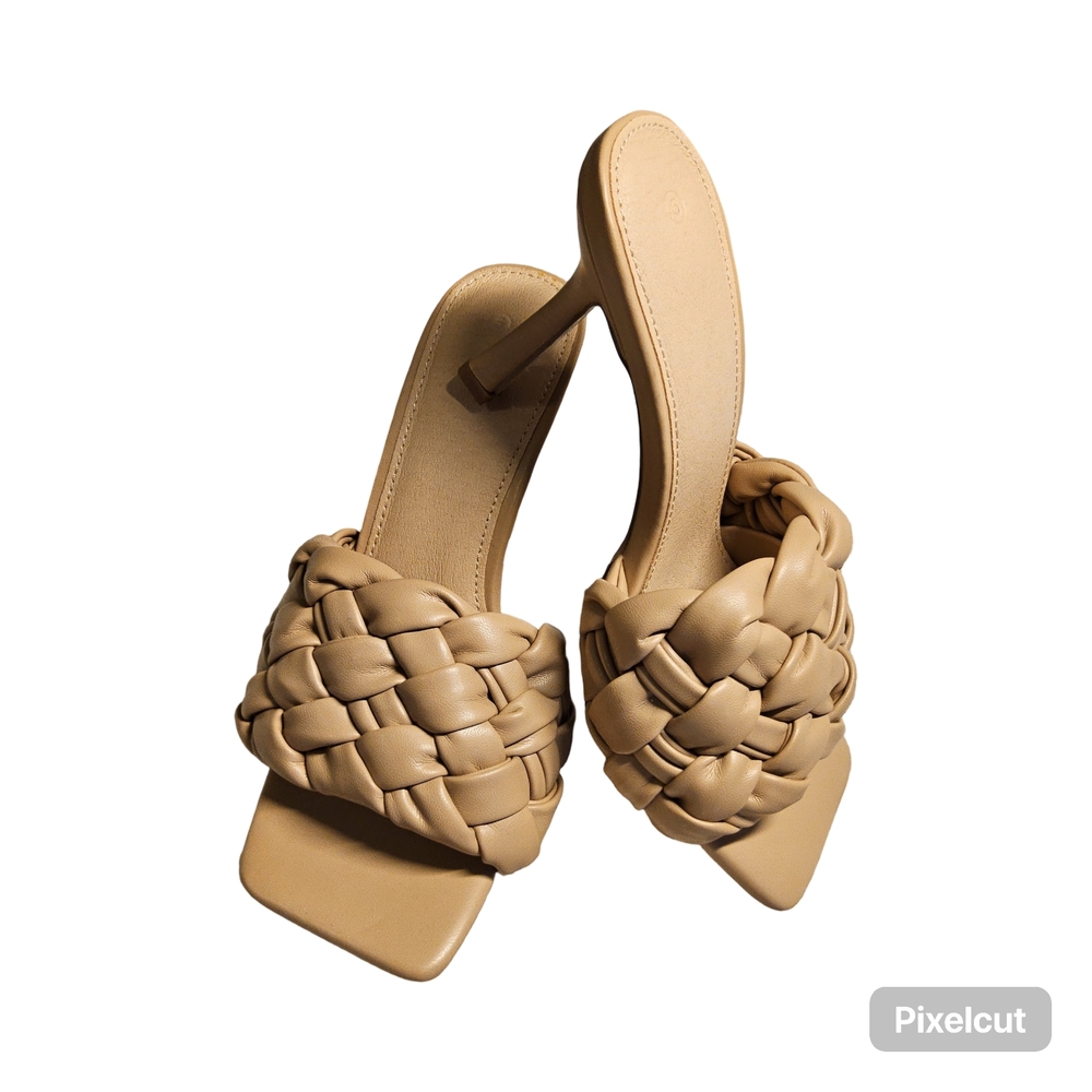 Preloved Size 5 Tan Braided open toe Heels - Picture 7 of 9